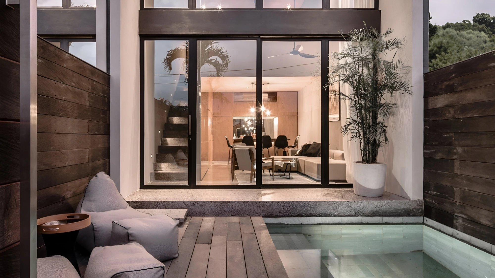 OXO TOWNHOUSES UMALAS: Prices and Layouts management company